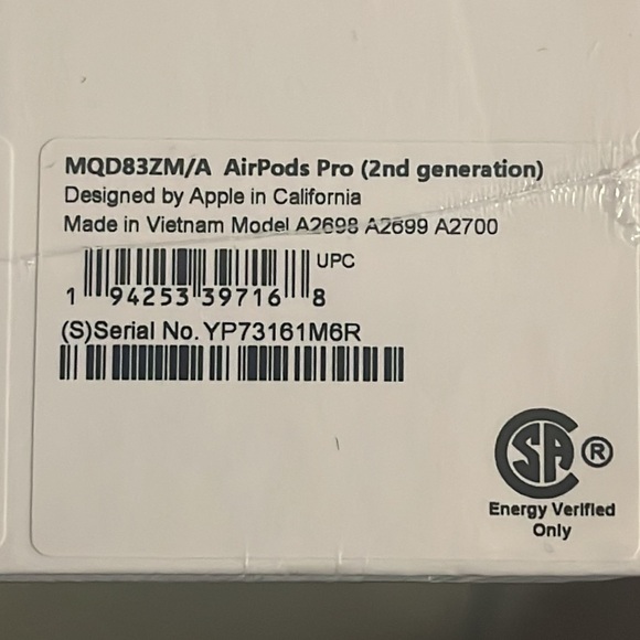 Apple AirPods Pro (2nd Generation) Gen 2 - USB - Lightening - Excellent - Picture 6 of 6